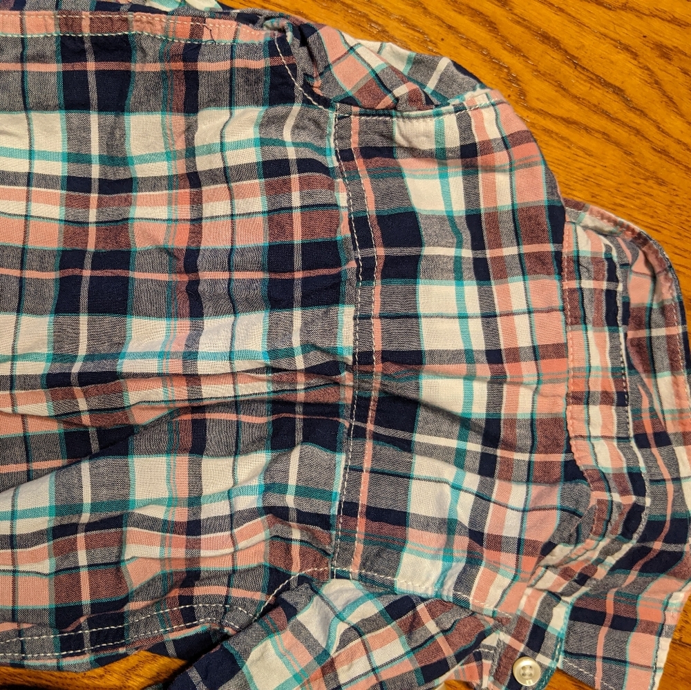Carter's collared shirt